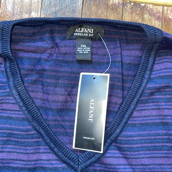 Men’s Alfani V neck Purple Striped Sweater Macys - Picture 4 of 6